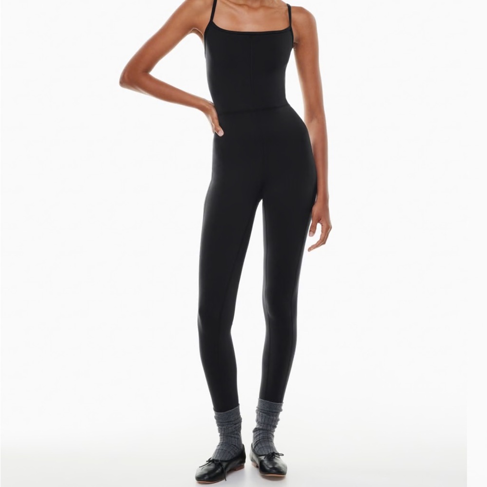 Aritzia Wilfred Freestyle Jumpsuit